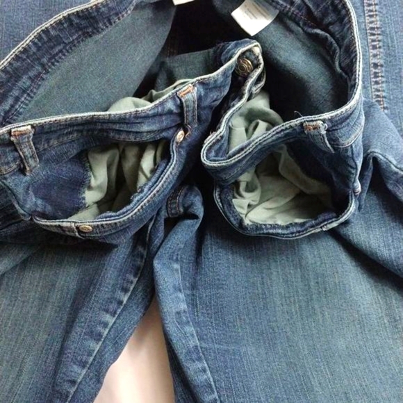 Vintage On n est pas des Anges Wide Pocket Flare Bottom High Rise Jeans - Picture 12 of 14